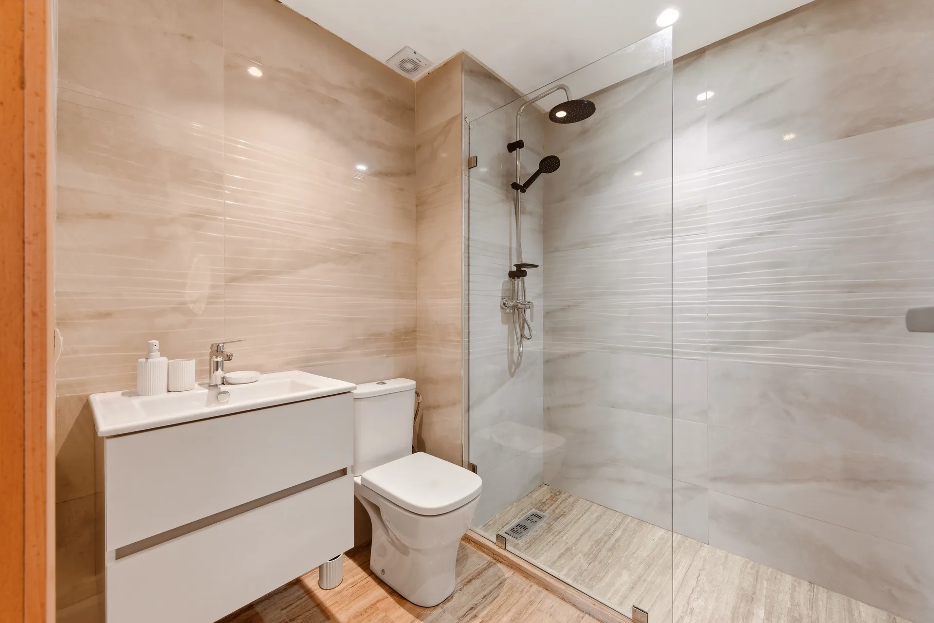 Salle de bain appartement témoin West Coast Residence